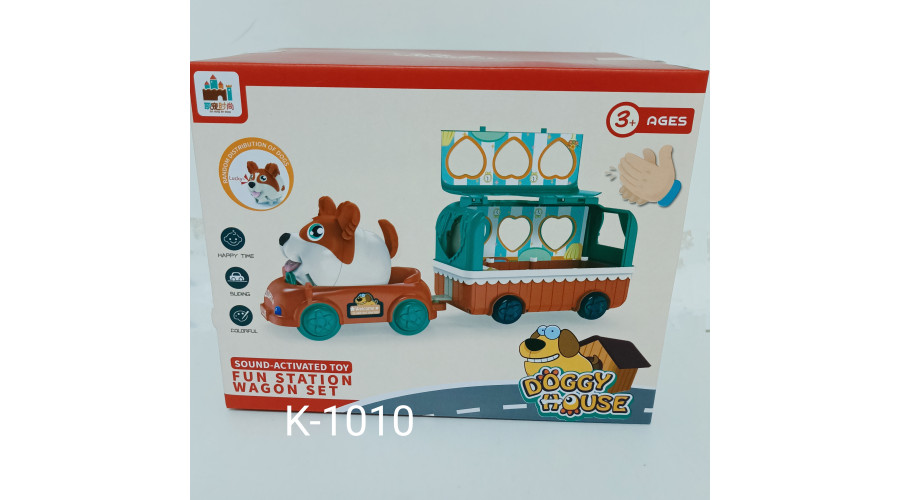 Собака в машине с прицепом  свет,звук Doggy House реагирует на хлопки K-1010